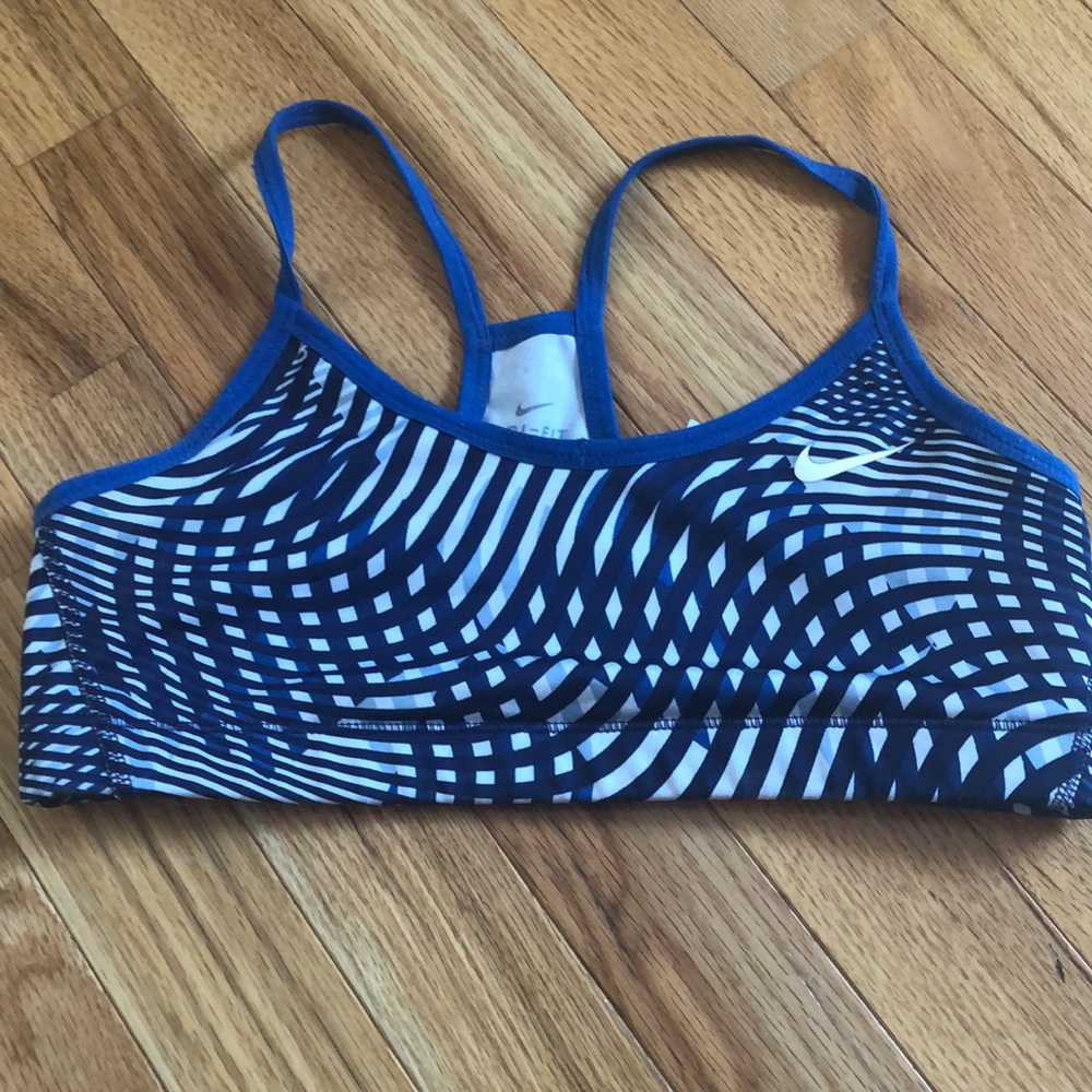 Nike dri-fit sports bra